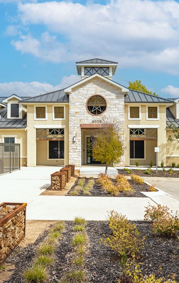 Franklin Park Apartments in Austin, TX